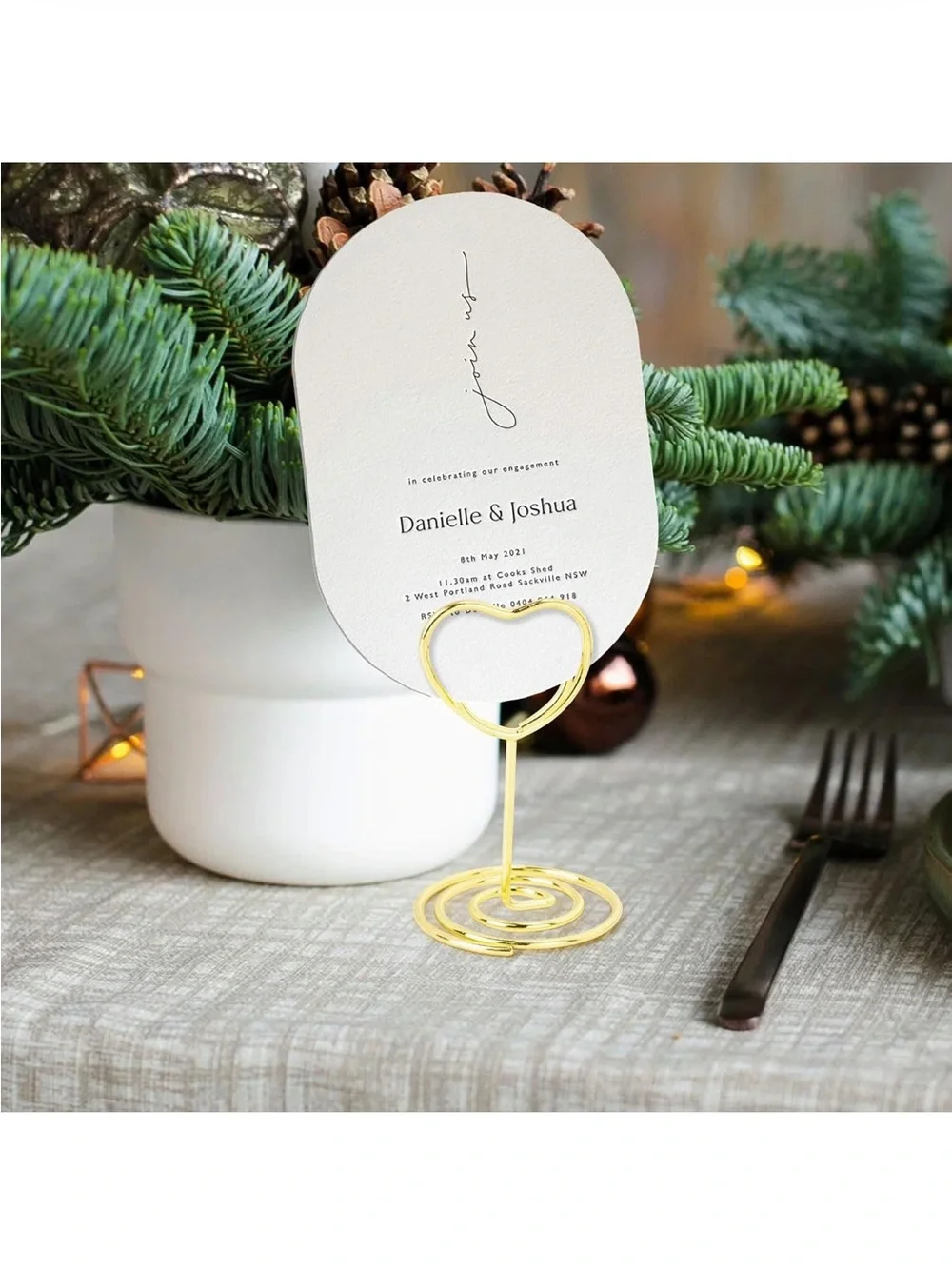 N/A elegant gold